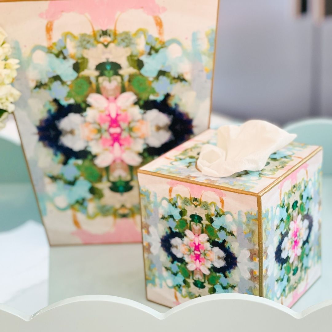 Nantucket Bloom Tissue Box Cover