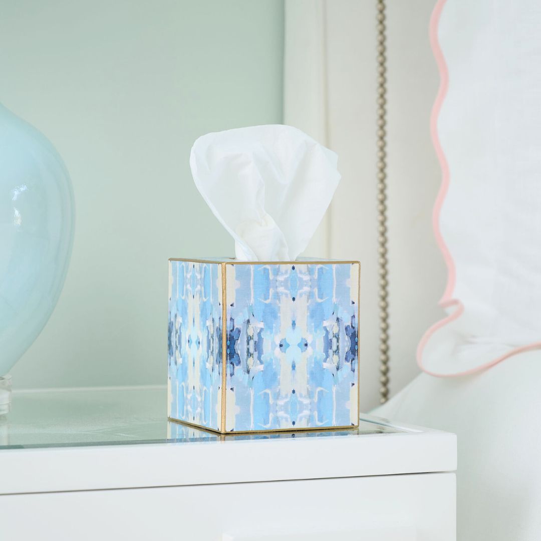 Blue diamond pattern paper-cut tissue box